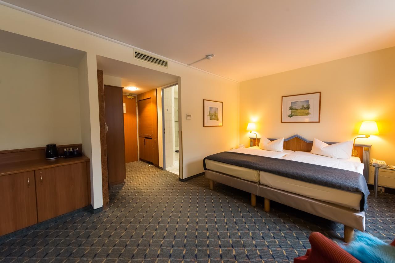 4Mex Inn Мюнхен Экстерьер фото